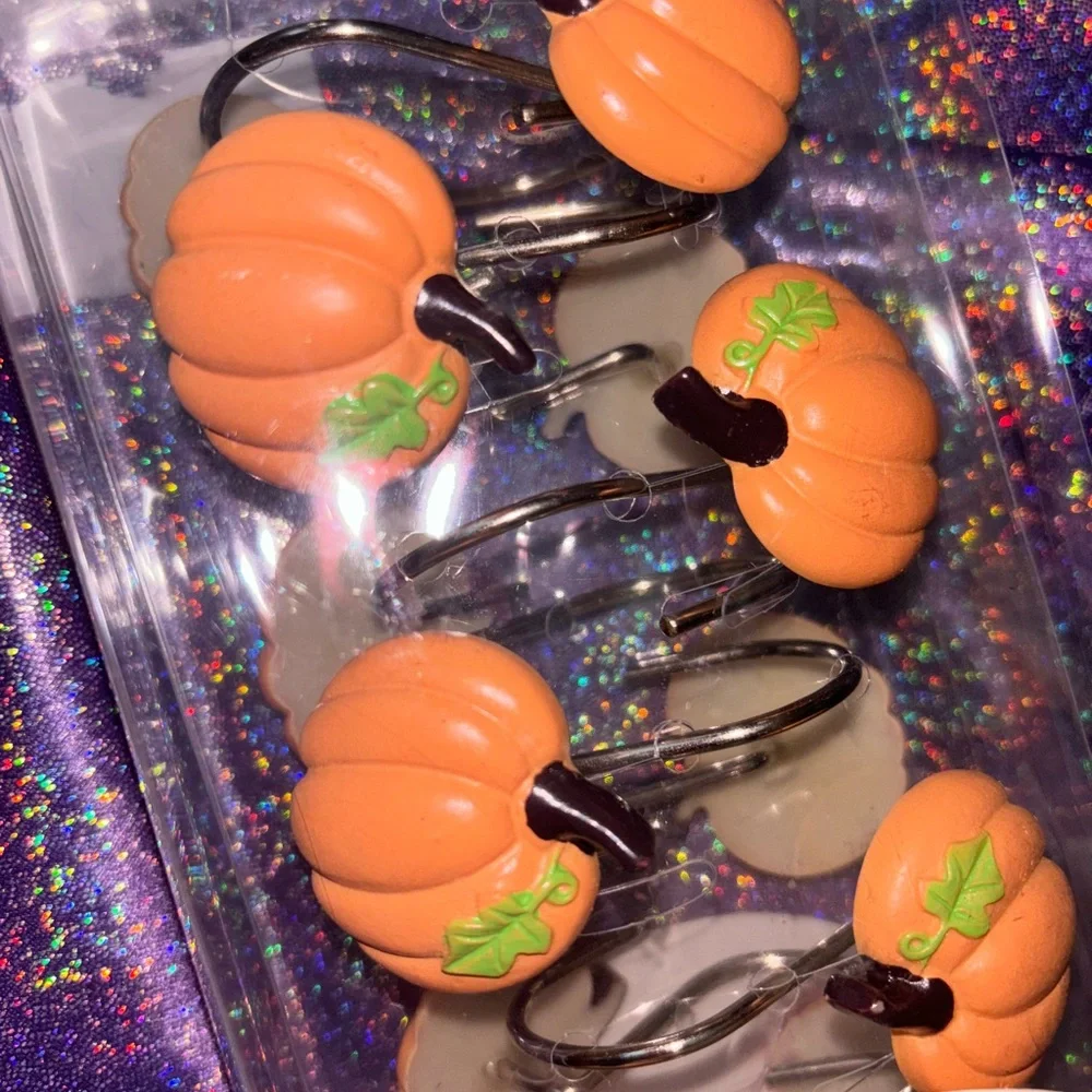 Pumpkin Shower Hooks